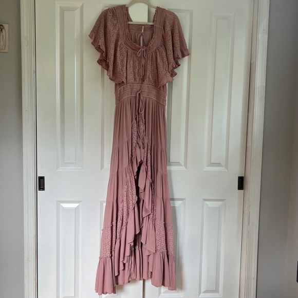 Free People Dusty Pink Cottagecore Boho Ruffle Tiered Maxi Dress Size L - Picture 3 of 15